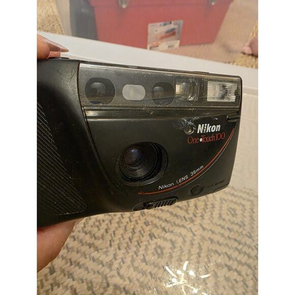 Nikon One Touch 100 35 mm Point & Shoot Film Camera Vintage Tested - Picture 5 of 16